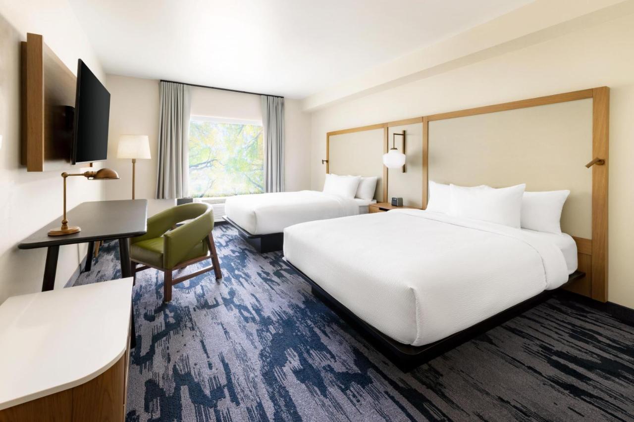 Hotel Fairfield & By Marriott Yosemite